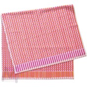 تصویر حوله استخری طرح شطرنجی 