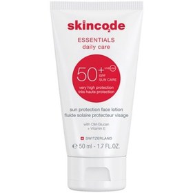 تصویر لوسیون ضد آفتاب بی‌رنگ فاقد چربی +SPF50 اسکین کد حجم 50 میلی لیتر 