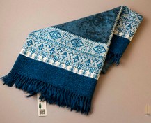 تصویر رومیزی چاپ قلمکار اصفهان سایز ۱۰۰ در ۱۰۰ ترکیب مخمل و نخی آبی 