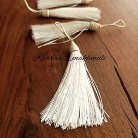 تصویر منگوله ابریشمی شیری 