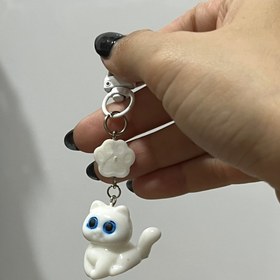 تصویر آویز پنجه گربه ای - سفید / J 