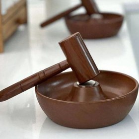 تصویر گردوشکن چوبی 