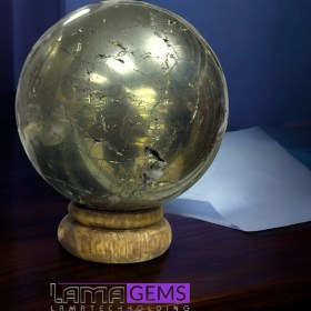 تصویر گوی سنگ پیریت 