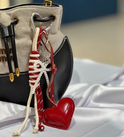 تصویر چارم بگ لاو 