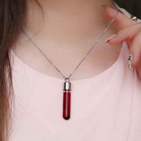 تصویر گردنبند شیشه خون 