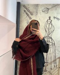 تصویر شال چری زرشکی 