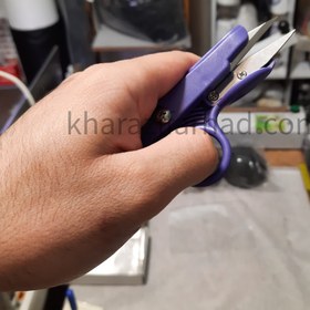 تصویر قیچی سرنخ زن انگشتی Finger tipping scissors