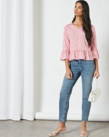 تصویر بلوز و‌نک صورتی با طرح‌های غیررسمی برند aila Casual Printed V-Neck Blouse Pink