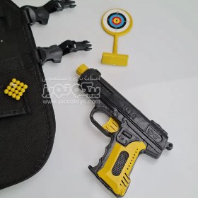 تصویر لباس مشاغل کودک جلیقه پلیس کودک با تفنگ زرد کد 4027740 