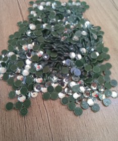 تصویر نگین حرارتی سفید 