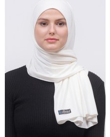 تصویر شال نخی ساده حجاب - کرم روشن برند altobeh Hijab Combed Cotton Shawl Plain-Ecru