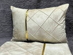 تصویر روبالشی مخمل تک نوار کد 010 برند خوشنام هگمتان یک جفتی - 1 جفت (دو عدد) 