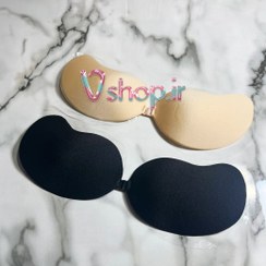 تصویر سوتین چسبی کرم مدل منگو 