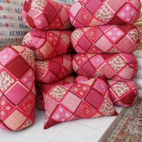 تصویر بالش لوله ای 