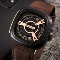 تصویر ساعت مردانه پسرانه سون فرایدی sevenfriday صفحه مربع 