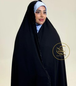 تصویر چادر سنتی لبه گلدوزی 