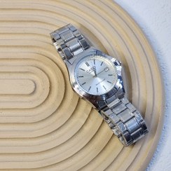 تصویر ساعت مچی زنانه کاسیو نقره ای با صفحه سفید 