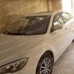 تصویر بادگیر شیشه لیفان 820 