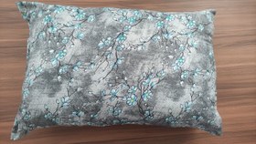 تصویر بالش نرم و راحت با الیاف پرز پتو 