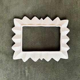 تصویر قاب عکس دیواری کد ۱۰ 