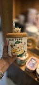 تصویر ماگ خرسی کرم سفید happy Happy white cream bear mug