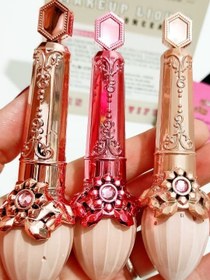 تصویر کانسیلر سلطنتی تایلامی 