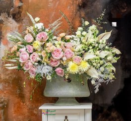 تصویر گلدان پايه دار فایبر گلاس کد 703 