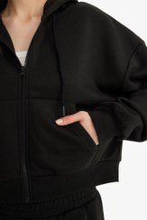 تصویر هودی زنانه مشکی دفکتو 