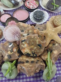 تصویر صابون زردچوبه و زغال 