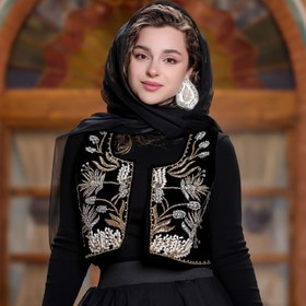 تصویر جلیقه مشکی پردیتیل 