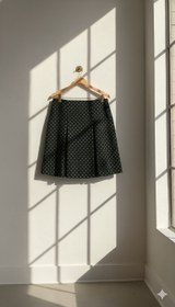 تصویر دامن کوتاه زنانه 