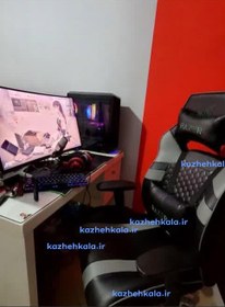 تصویر صندلی گیمینگ Razer S500 زیر پایی 