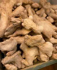 تصویر زنجبیل نسابیده - ۸۰ گرم ginger