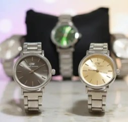 تصویر ساعت دی دبلیو زنانه بند استیل مدل گرد 