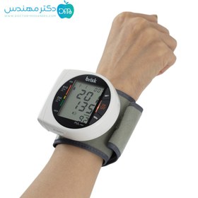 تصویر فشار سنج مچی PG-800A27 بریسک Brisk Wrist Blood Pressure Monitor PG800A27