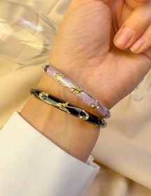 تصویر دستبند بنگل میناکاری زنانه مدل النگویی طرح گل 