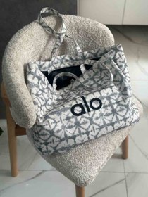 تصویر کیف توت بگ کد ۱۳۰ 