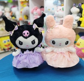 تصویر عروسک کرومی و ملودی دامن حریر ستاره دار ۴۰ سانت 