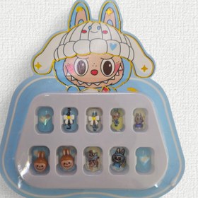 تصویر ناخن مصنوعی لبوبو پیکسل دار کودک - یاسی 