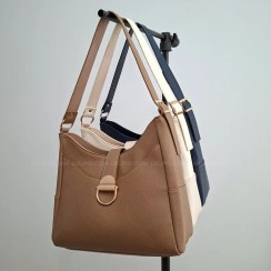 تصویر کیف زنانه بزرگ دانشجویی و اداری چیترا 2669 