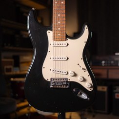 تصویر گیتار الکتریک آریا Aria STG Strat Black 