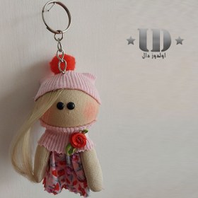 تصویر آویز عروسکی صورتی روشن 8 سانتی 