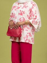 تصویر بلوز زنانه سایز بزرگ کرپ طرح دار یقه گرد آستین سه ربع ملیکا صورتی bornos | 681F5661FB83613D53014E22-8100