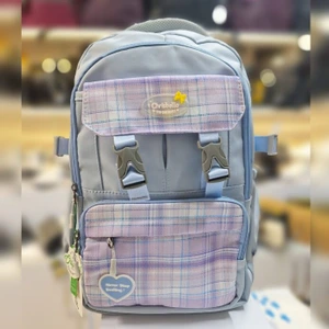 تصویر فروشگاه کیف و کوله شیک سال