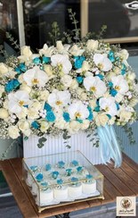 تصویر باکس گل و کاپ کیک خواستگاری آبی | کد: ZNB-TRB-9504CF7BD8594CE69C127E5F477B4432 