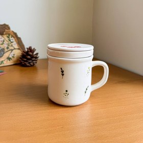 تصویر ماگ دمنوش دختر سرما 