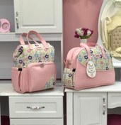 تصویر ست کوله و ساک ببتو گلدار رنگ صورتی 