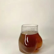 تصویر لیوان پیرکس بدن 