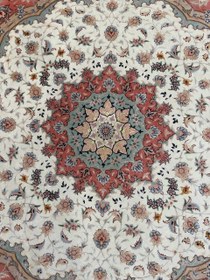 تصویر فرش دستباف دایره تبریز قطر 2متر گل ابریشم نقش افشان رنگ گیاهی کد 0700525 Handmade circle carpet,Tabriz afshan design,organic color,code 0500525