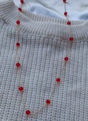 تصویر نیم ست دستبند و گردنبند زنانه استیل رنگ ثابت با کریستال های قرمز مناسب برای شب یلدا Women’s Necklace & Bracelet Set with Red Crystals – Yalda Collection